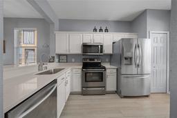 Picture of 906 Calabria Avenue, Davenport, FL 33897
