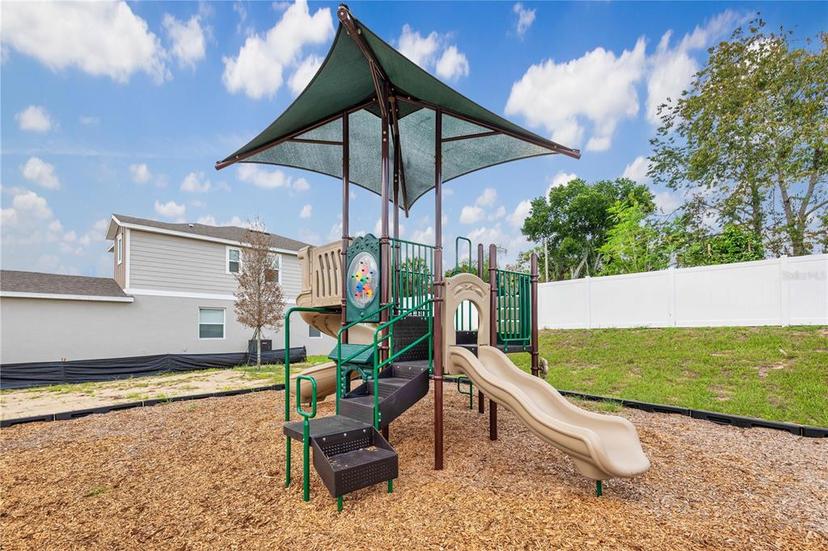 Picture of 812 Blue Creek Drive, Haines City FL 33844