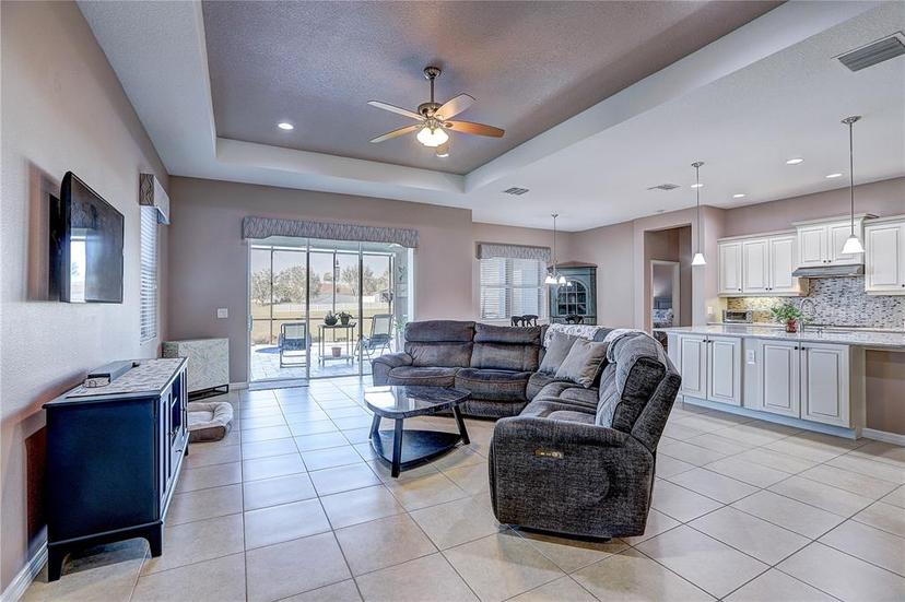 Picture of 11424 Drifting Leaf Drive, Riverview FL 33579