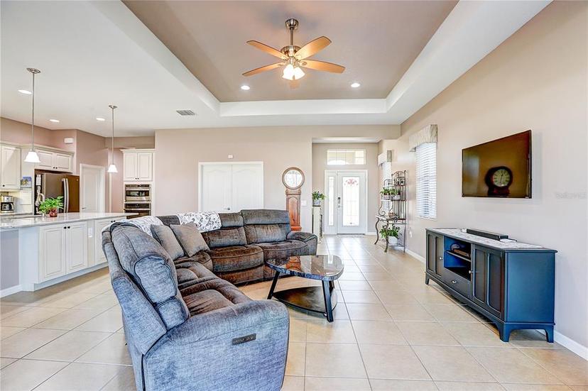 Picture of 11424 Drifting Leaf Drive, Riverview FL 33579