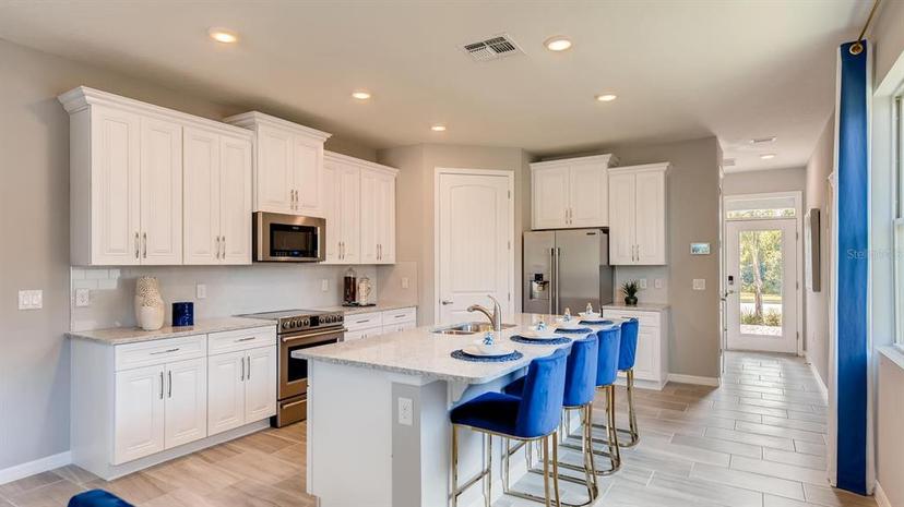 Picture of 3971 Kennebunk Loop, Mount Dora FL 32757