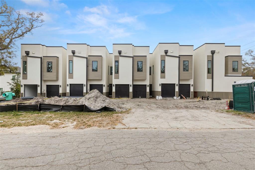 Picture of 224 N Hesperides Street, Tampa, FL 33609