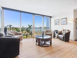 Picture of 435 S Gulfstream Avenue Unit 601, Sarasota, FL 34236