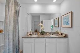 Picture of 3917 Diving Dove Lane, Bartow, FL 33830