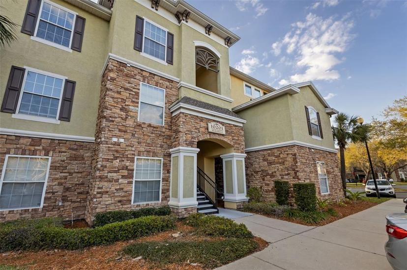 Picture of 10201 Courtney Palms Boulevard Unit 204, Tampa FL 33619