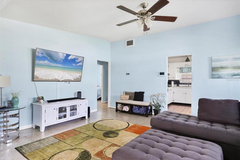 Picture of 2564 Wood Street, Sarasota FL 34237