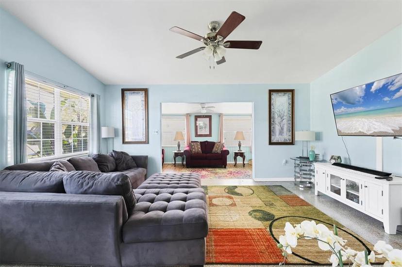 Picture of 2564 Wood Street, Sarasota FL 34237