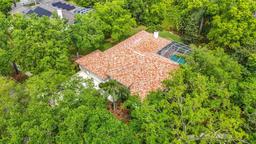 Picture of 9131 Woodridge Run Drive, Tampa, FL 33647
