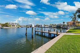 Picture of 3906 Versailles Drive, Tampa, FL 33634