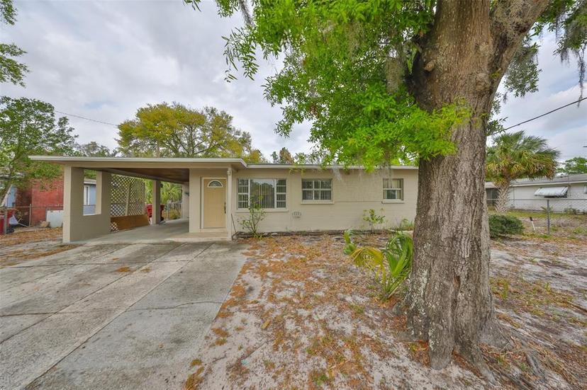 Picture of 434 Pevetty Drive, Plant City FL 33563