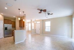 Picture of 5710 Kingletsound Place, Lithia, FL 33547