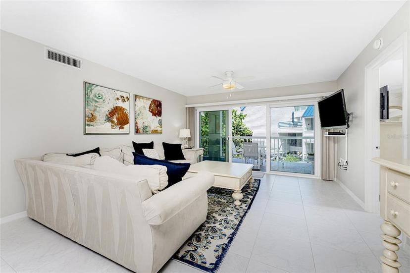 Picture of 2380 N Beach Road Unit 108, Englewood FL 34223