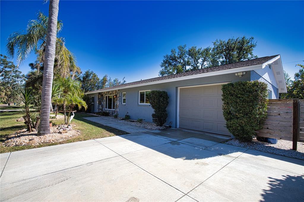 Picture of 965 N Boundry Road, Englewood, FL 34223