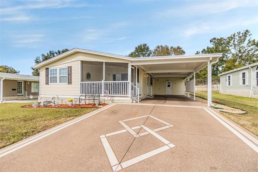 Picture of 37443 Gill Avenue, Zephyrhills FL 33541