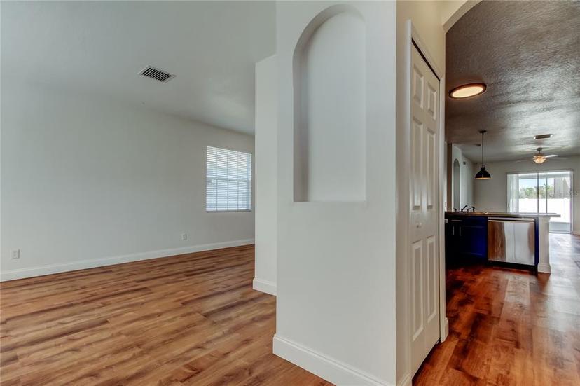Picture of 9407 Black Thorn Loop, Land O Lakes FL 34638