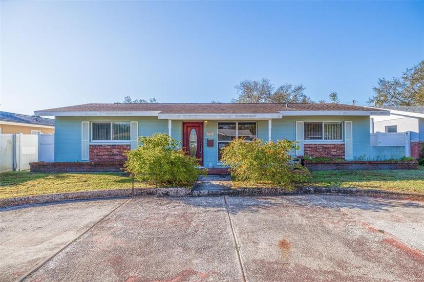 Picture of 934 41St Avenue Ne, St Petersburg FL 33703