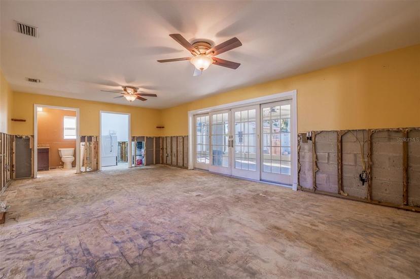 Picture of 934 41St Avenue Ne, St Petersburg FL 33703