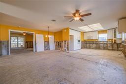 Picture of 934 41St Avenue Ne, St Petersburg, FL 33703