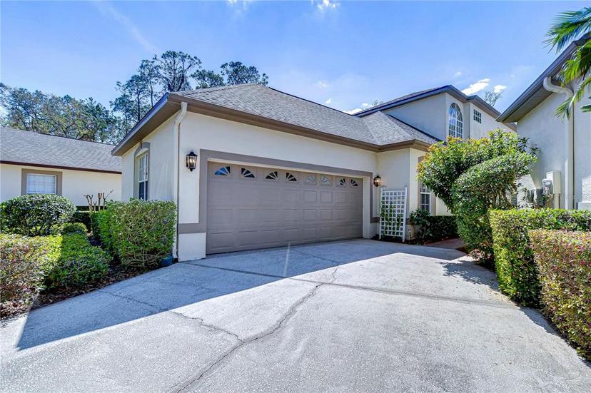 Picture of 5224 Fairway One Drive, Valrico FL 33596