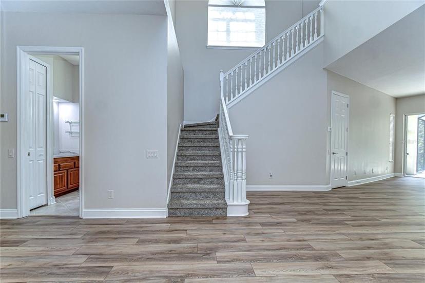 Picture of 5224 Fairway One Drive, Valrico FL 33596