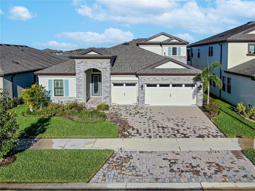 Picture of 14522 Woodland Spur Drive, Lithia FL 33547