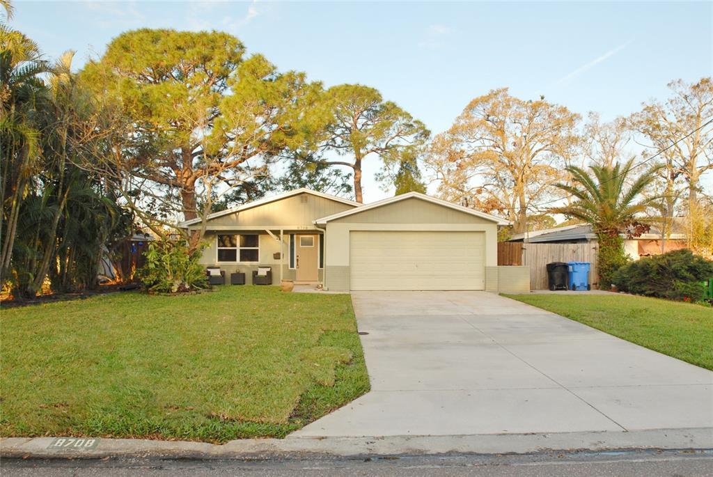 Picture of 8708 Orient Way Ne, St Petersburg, FL 33702
