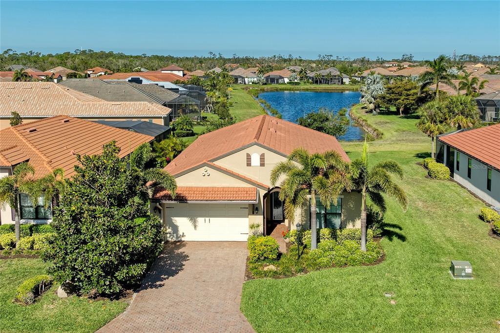 Picture of 4610 Royal Dornoch Circle, Bradenton, FL 34211
