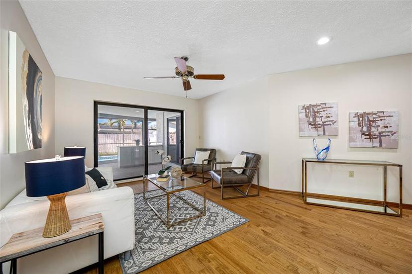 Picture of 1906 Del Oro Court, Dunedin FL 34698