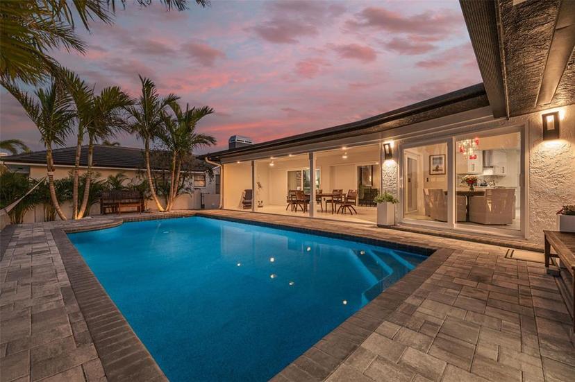 Picture of 4959 58Th Avenue S, St Petersburg FL 33715