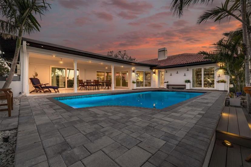 Picture of 4959 58Th Avenue S, St Petersburg FL 33715