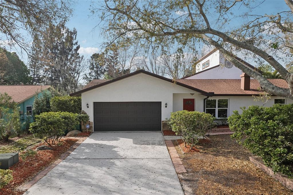 Picture of 2213 Spanish Vistas Drive, Dunedin, FL 34698