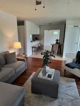 Picture of 204 Redwood Avenue, Temple Terrace, FL 33617