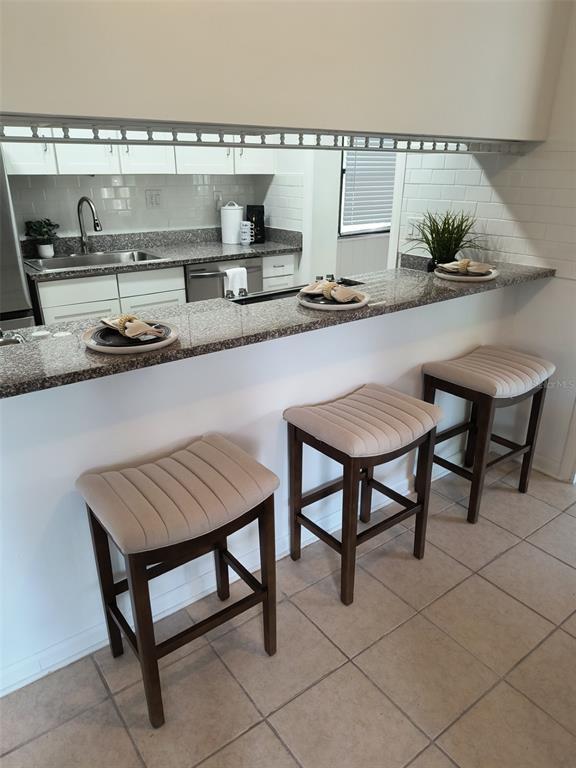Picture of 204 Redwood Avenue, Temple Terrace FL 33617