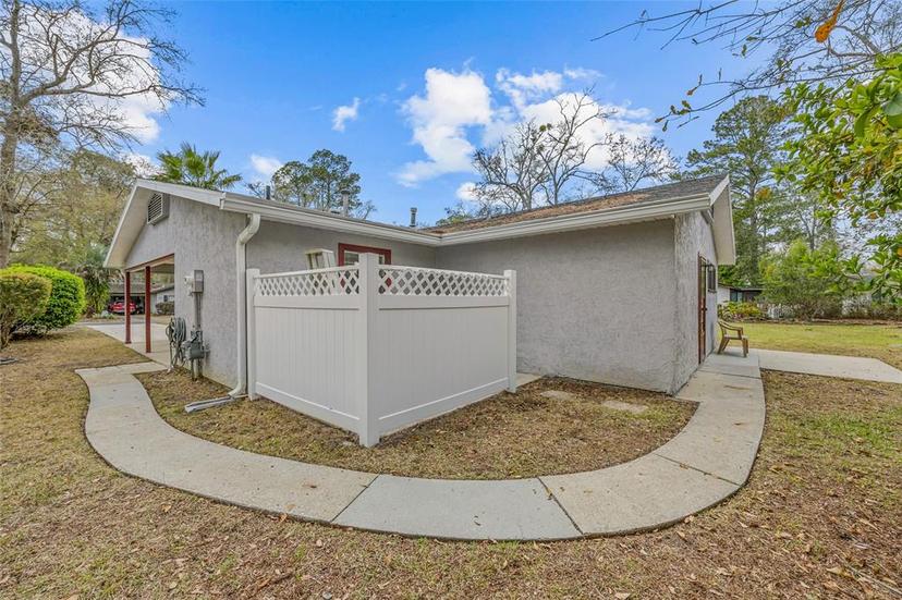 Picture of 9064 NW 37Th Circle, Gainesville FL 32653