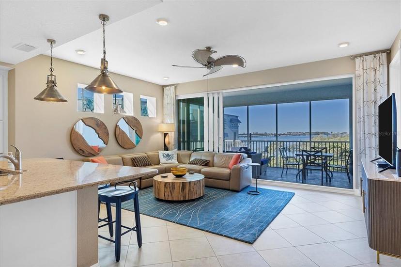 Picture of 396 Aruba Circle Unit 302, Bradenton FL 34209