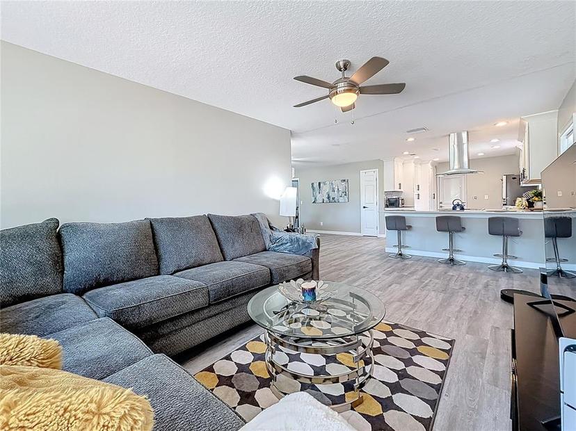 Picture of 1859 Oklahoma Avenue Ne, St Petersburg FL 33703