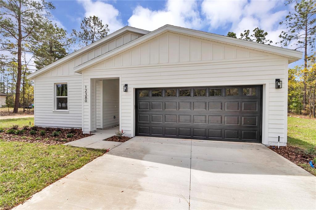 Picture of 12380 SW 71St Lane Road, Ocala, FL 34481