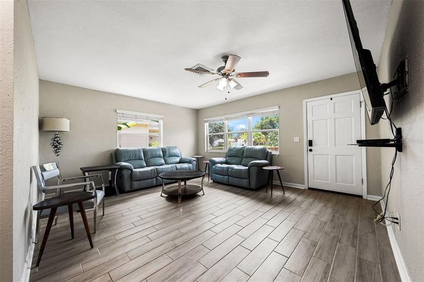 Picture of 1810 New Hampshire Avenue Ne, St Petersburg FL 33703