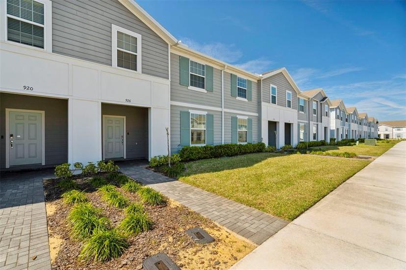 Picture of 926 Paradise Drive, Davenport FL 33897