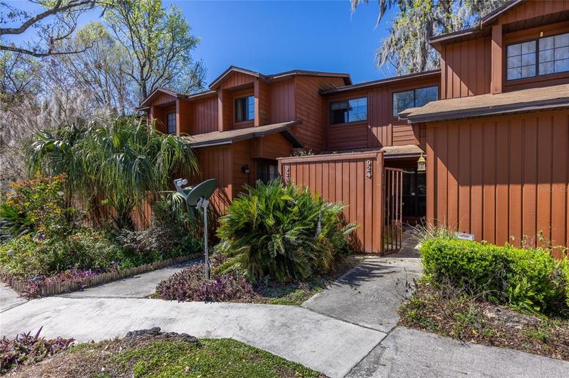 Picture of 928 SW 55Th Terrace, Gainesville FL 32607