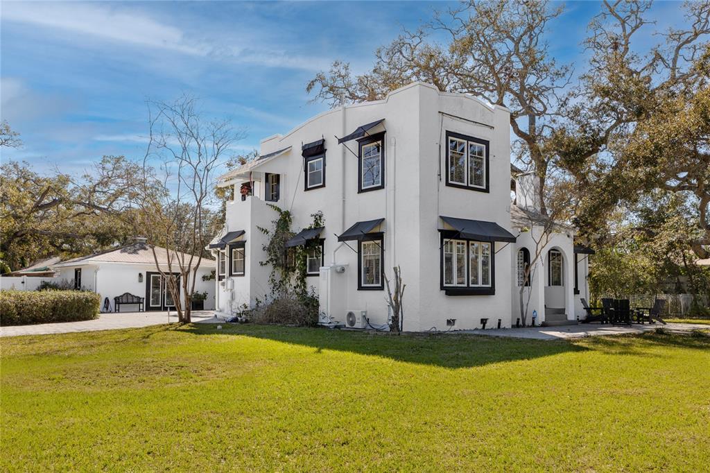 Picture of 1055 Commodore Street, Clearwater, FL 33755