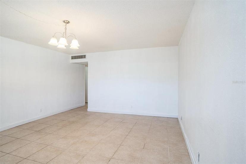 Picture of 1801 Bedford Ln # 32, Sun City Center FL 33573