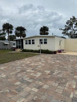 Picture of 2465 Heron Drive, Englewood, FL 34224