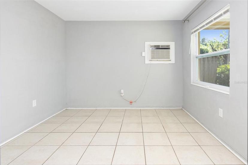 Picture of 3235 6Th Avenue S, St Petersburg FL 33701