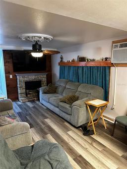 Picture of 2005 Oak Street, St Cloud, FL 34769
