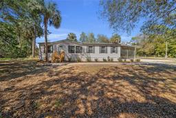 Picture of 10 Janice Street, Inglis, FL 34449