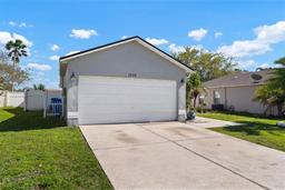 Picture of 1224 Cressford Place, Brandon, FL 33511