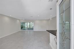 Picture of 111 Whispering Sands Circle Unit V38, Sarasota, FL 34242