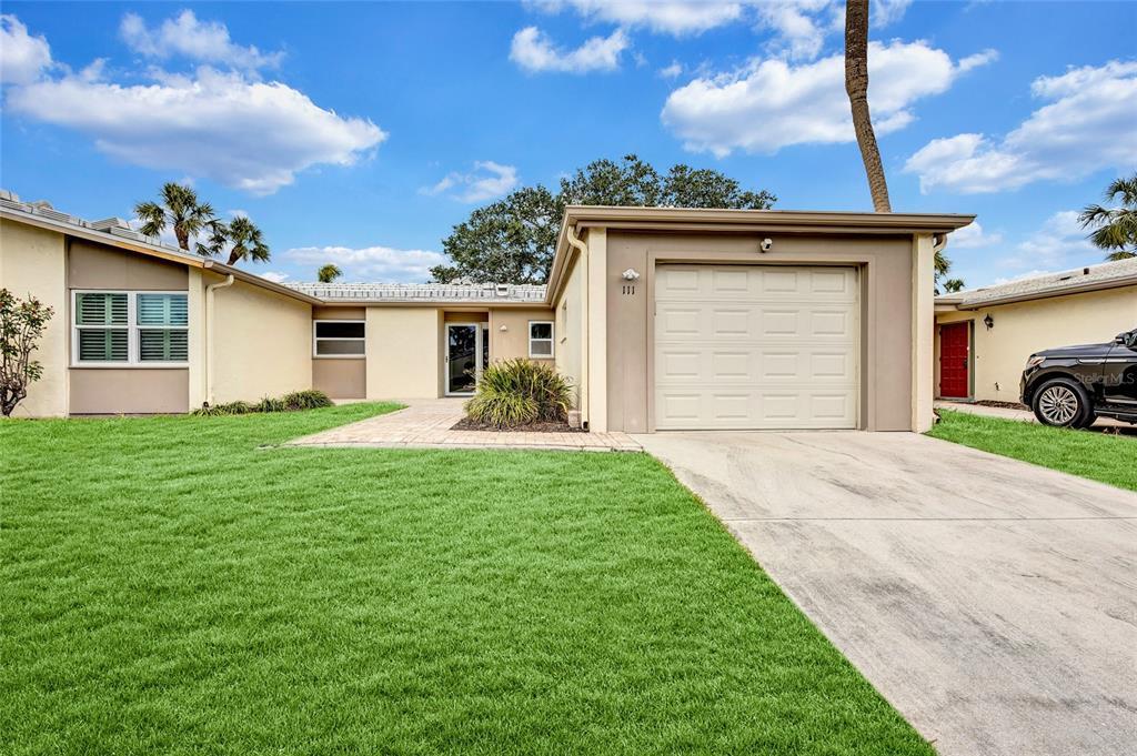 Picture of 111 Whispering Sands Circle Unit V38, Sarasota, FL 34242