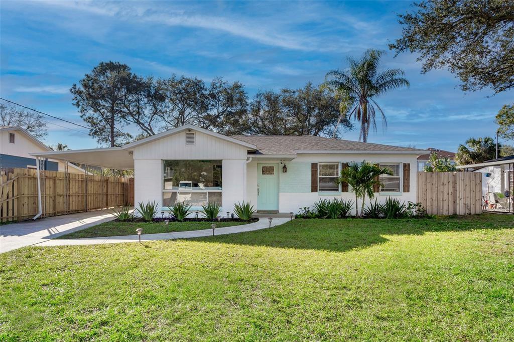 Picture of 3316 W Ballast Point Boulevard, Tampa, FL 33611